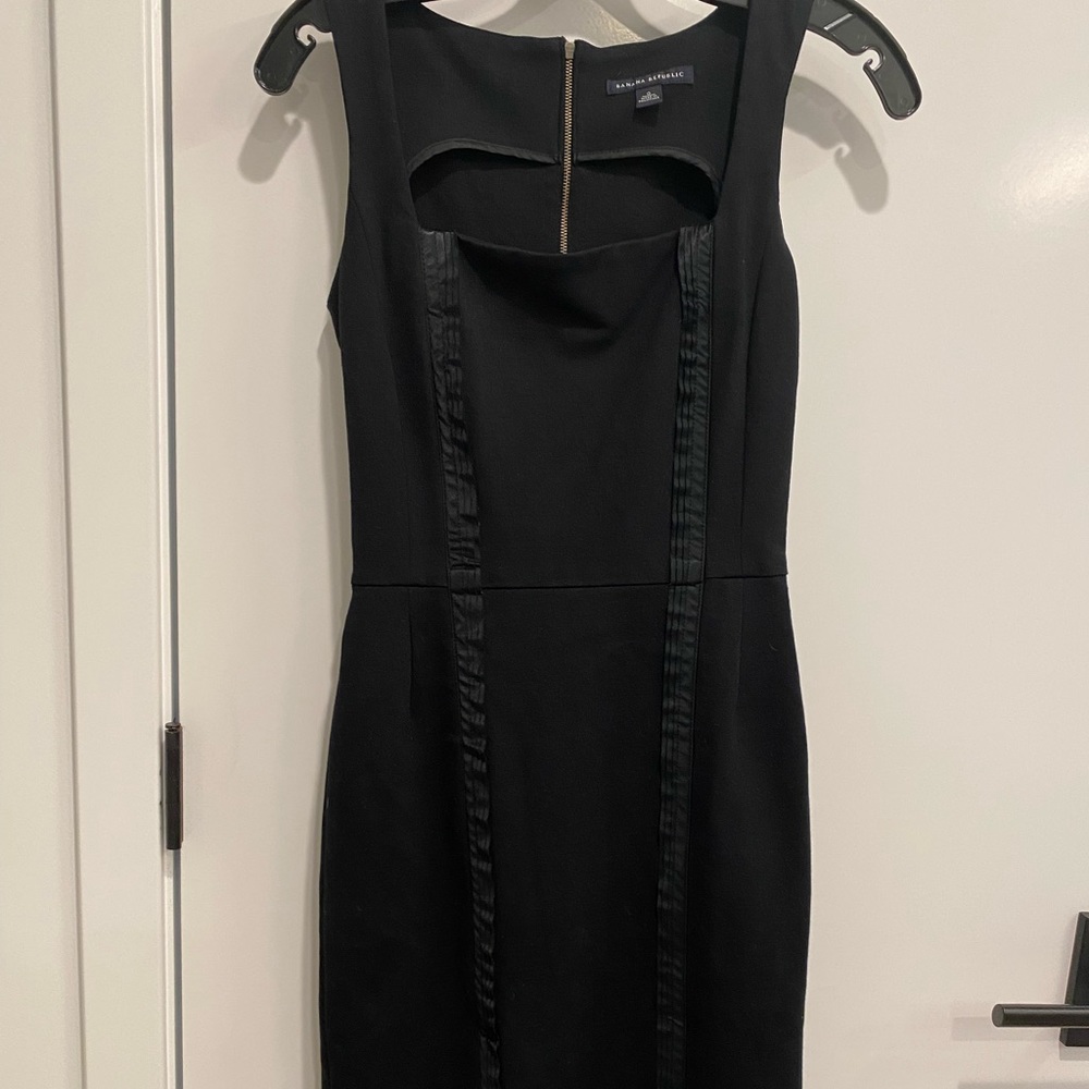Banana republic fitted black dress